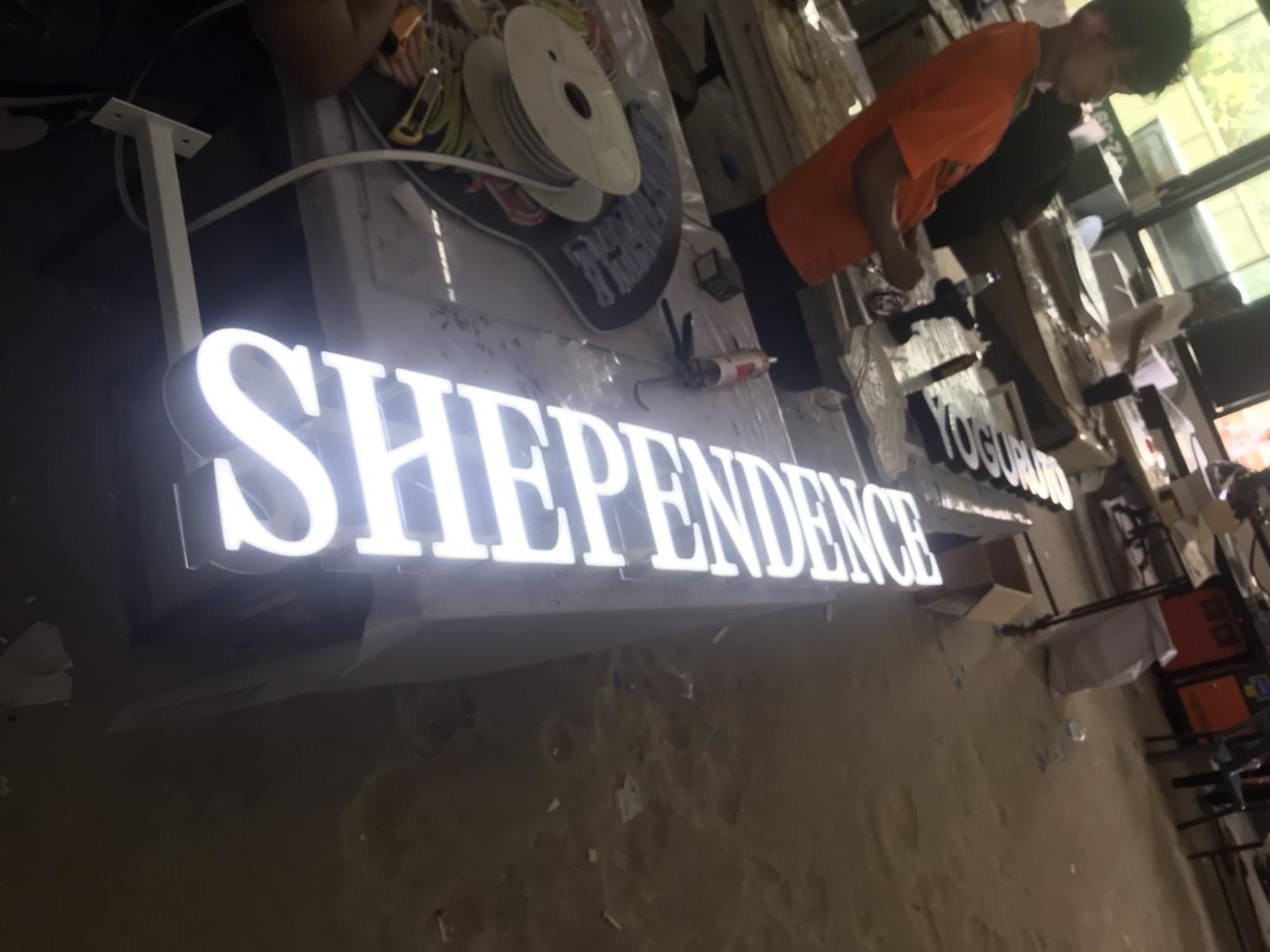 รับทำป้ายชื่อบริษัท ป้ายไฟตัวอักษรออกหน้า งานSHEPENDENCE