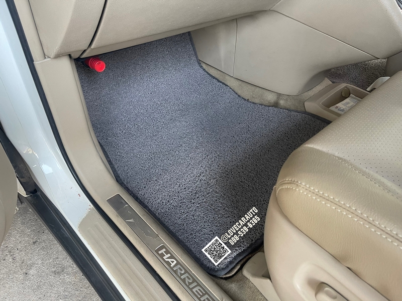 พรมดักฝุ่น Lexus RX330e พรมไวนิลดักฝุ่นสีเทา