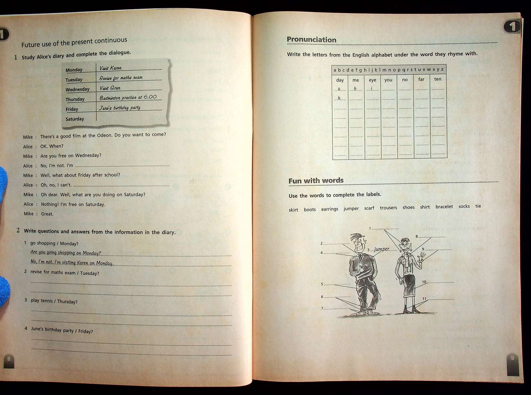 แบบฝึกหัดปฏิบัติกิจกรรม สาระการเรียนรู้พื้นฐาน ภาษาอังกฤษ Your Turn Workbook 2 ชั้นมัธยมศึกษาปีที่ 2 ช่วงชั้นที่ 3