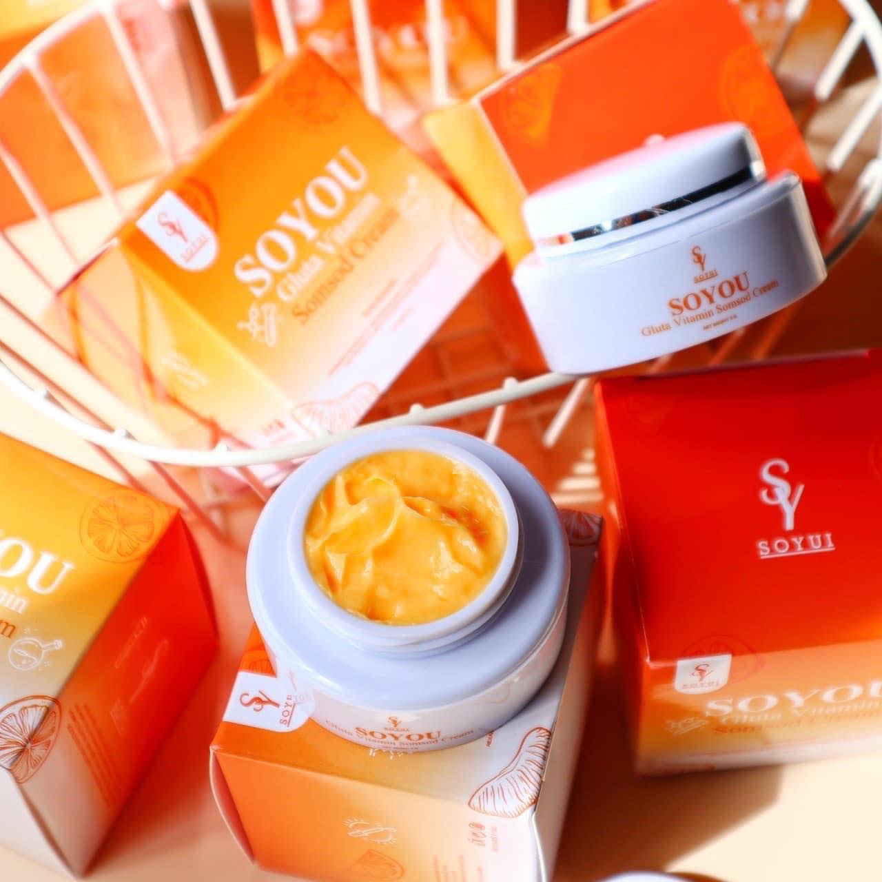 ครีมโซยู SoYou วิตามินส้มสด วิตามินบำรุงผิวหน้า ลดสิวลดริ้วรอย 1แถม1