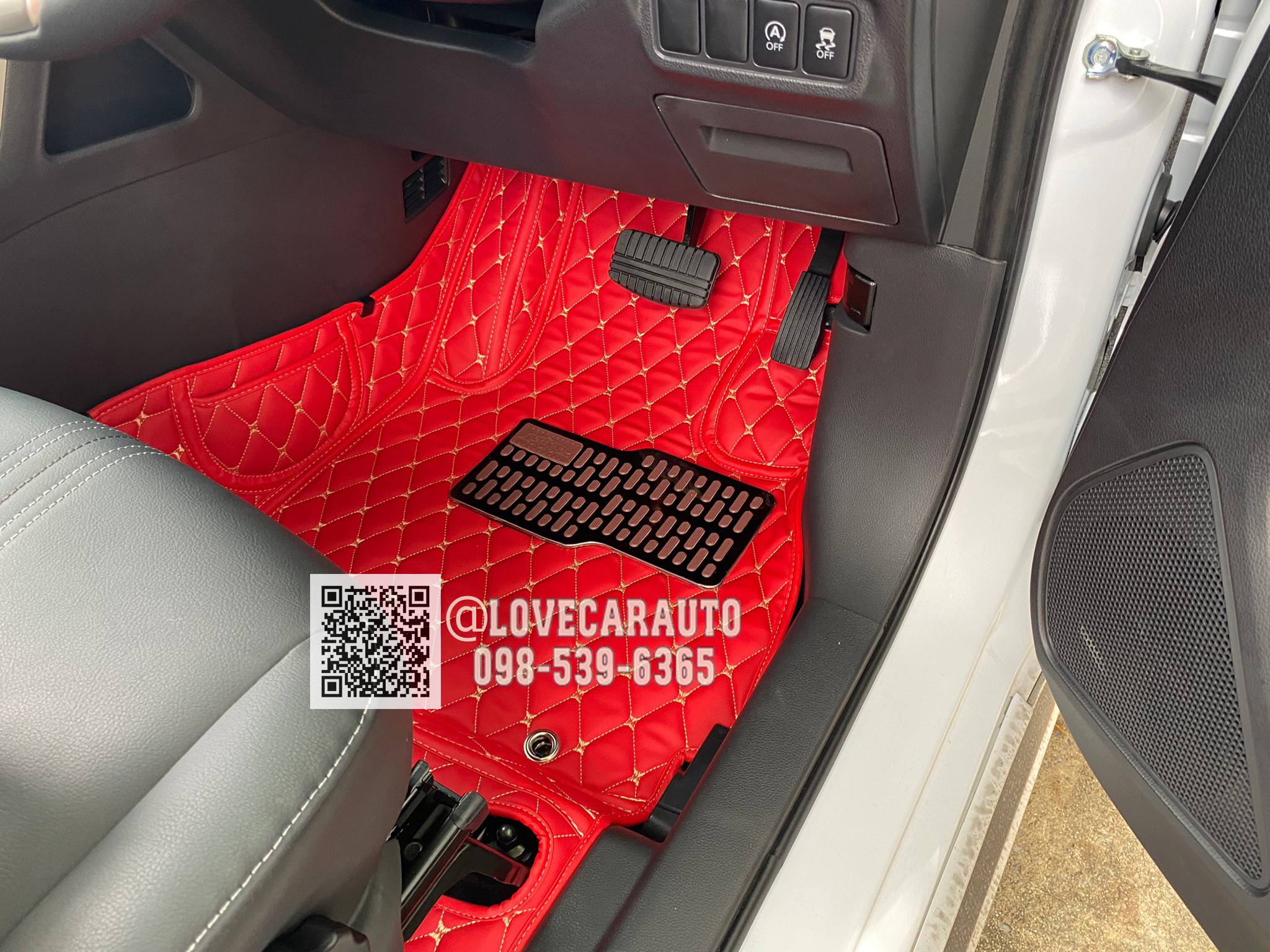 พรมปูพื้นรถยนต์ 6D Mitsubishi Xpander 2022 สีแดงสด