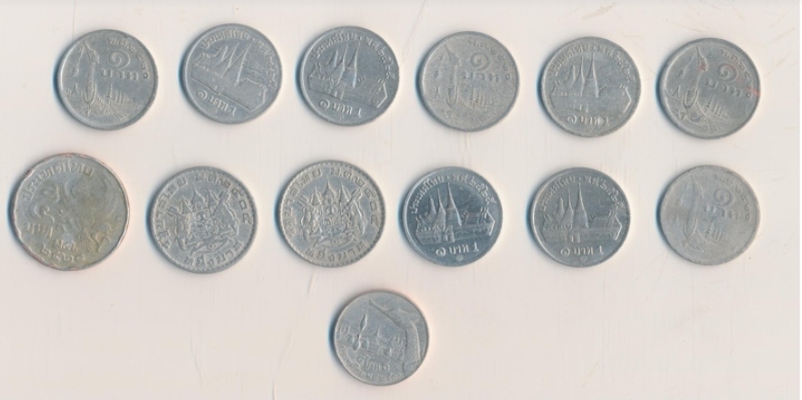 เหรียญและเงินเก่าๆ