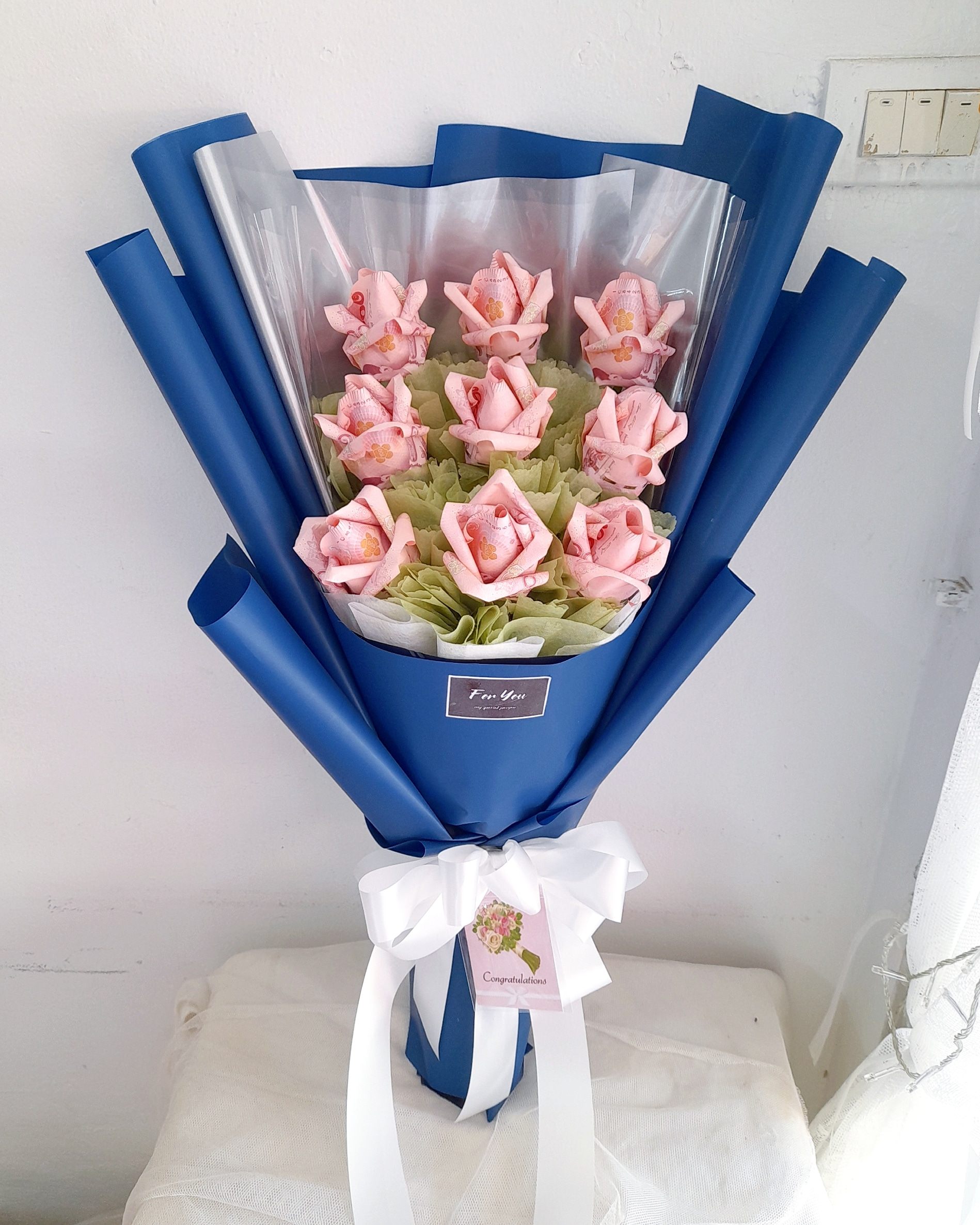 ธนบัตร 27 ใบ 2700/ค่าจัดทำ 990