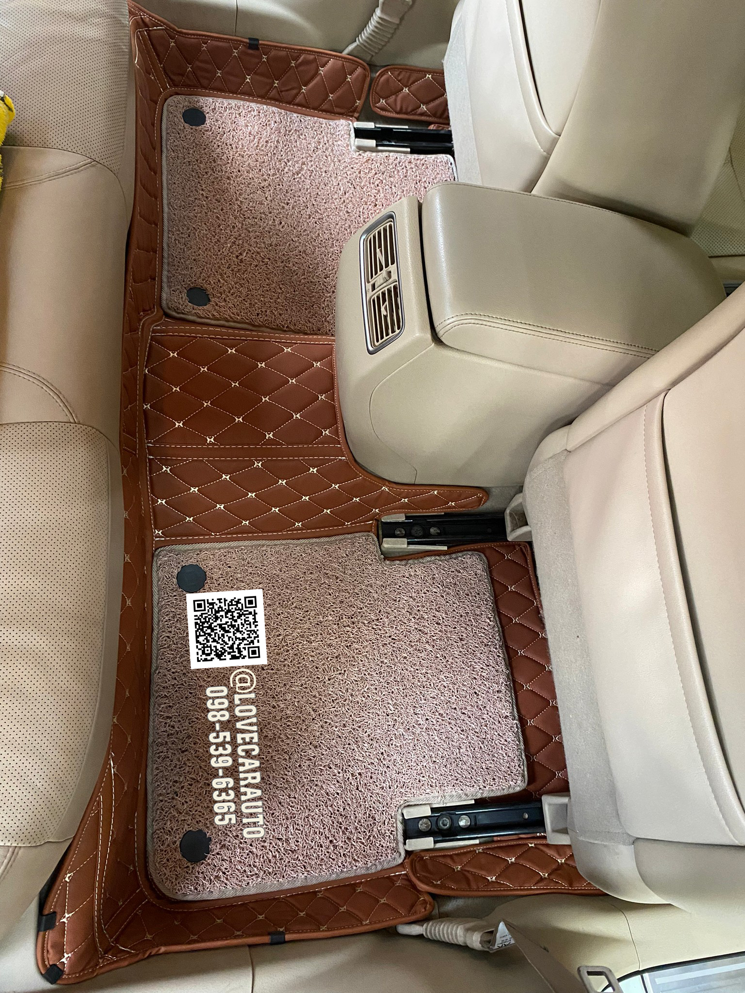 พรม7D ปูพื้นรถ Nissan Teana J33 2014 สีน้ำตาลเข้ม +ไวนิลสีครีม