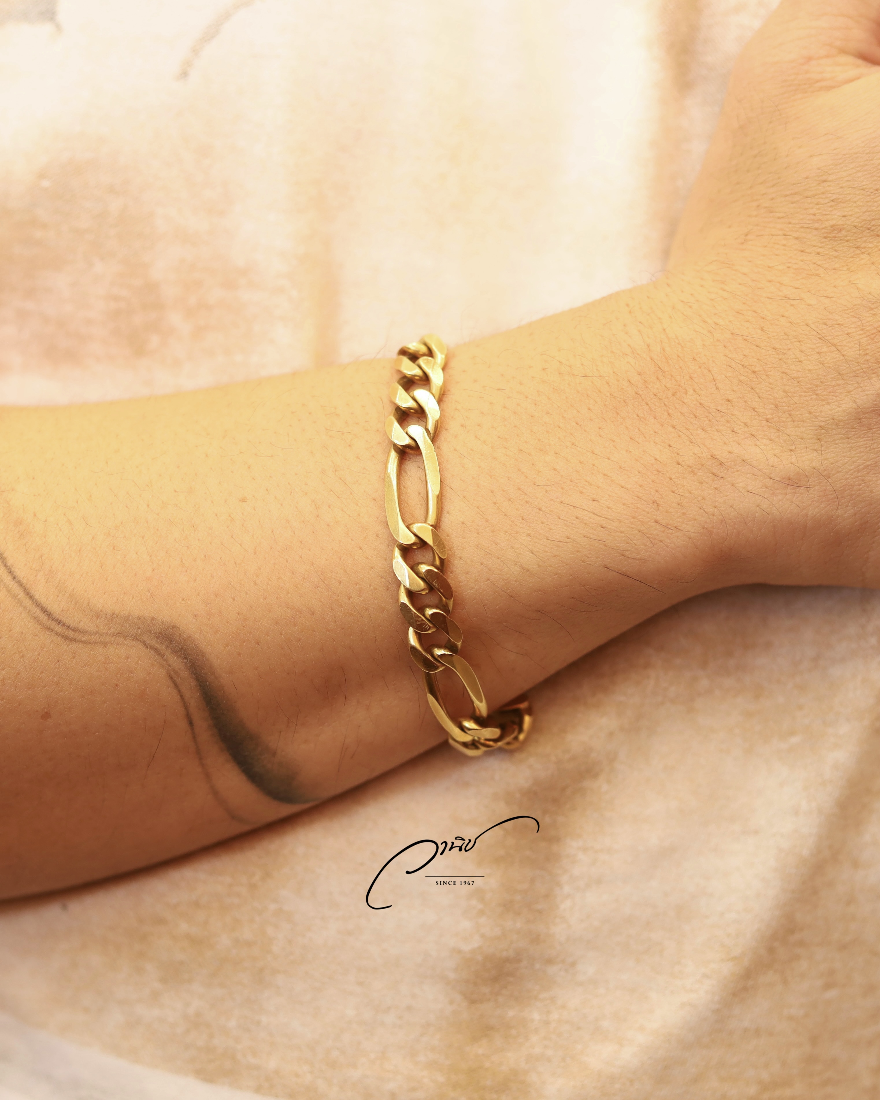 สร้อยข้อมือทองคำ 18K Made in Italy