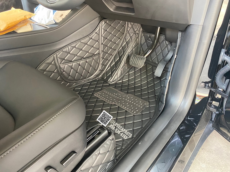 พรมปูพื้นรถยนต์ Tesla ModelY สีดำด้ายดำ เต็มคัน