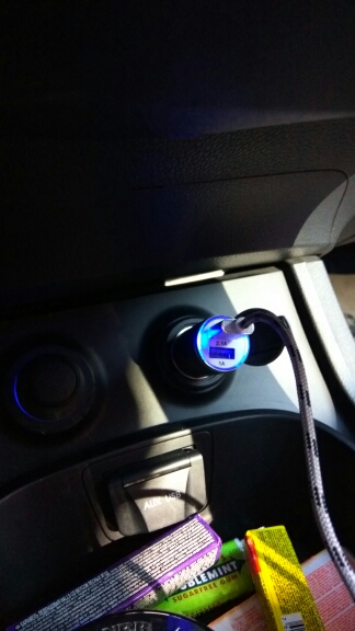 อุปกรณ์ชาร์จไฟ USB 2 ช่อง ในรถยนต์ Car Lighter Socket Charger