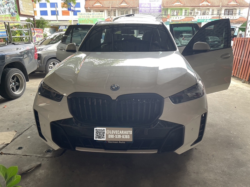 พรมปูพื้นรถยนต์ 7D BMW X5 Xdrive 50 2024
