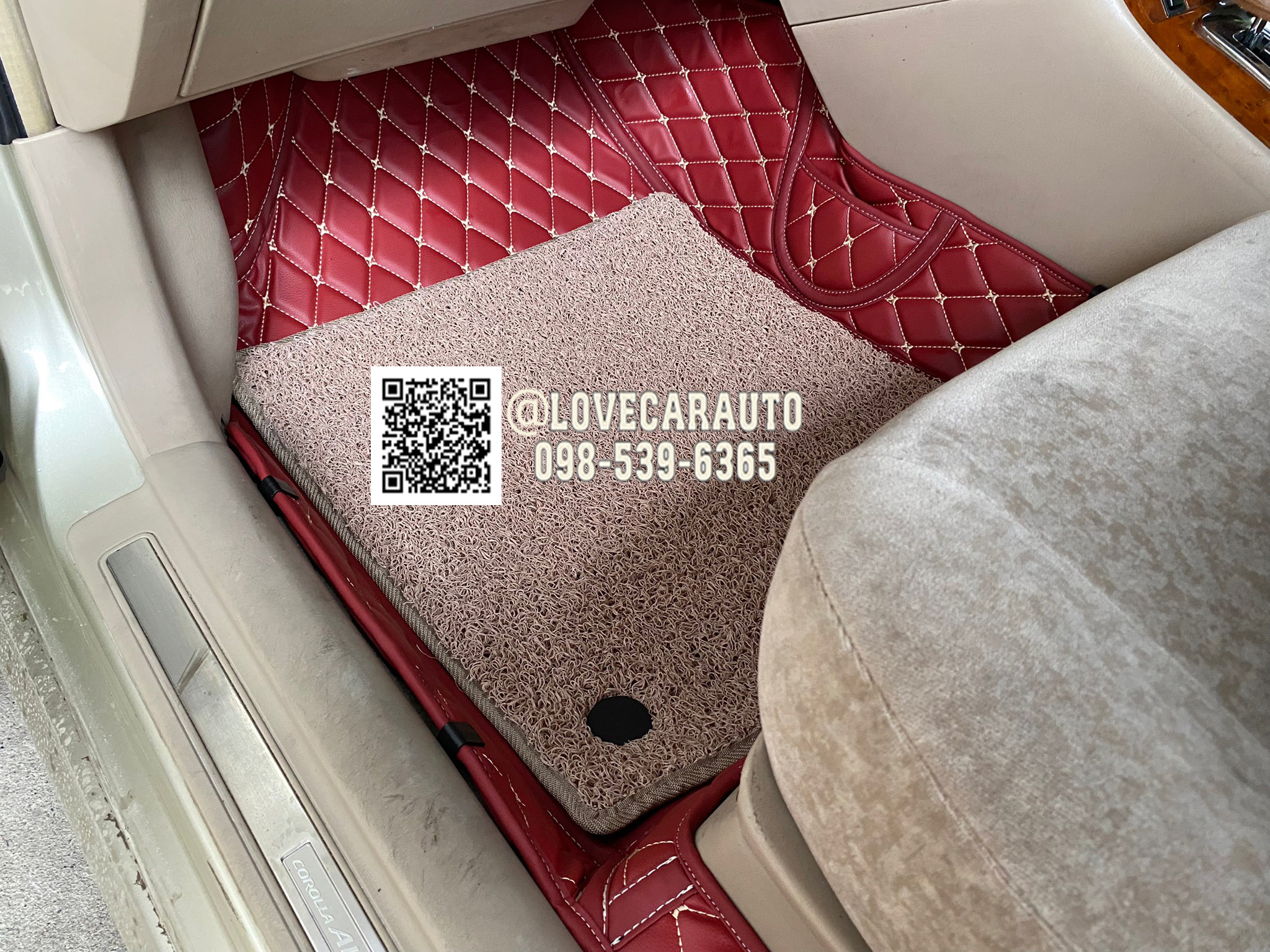 พรมปูพื้นรถยนต์ 7D Toyota Altis 2004 โฉมหน้าหมู สีแดงไวน์ +ไวนิลครีม