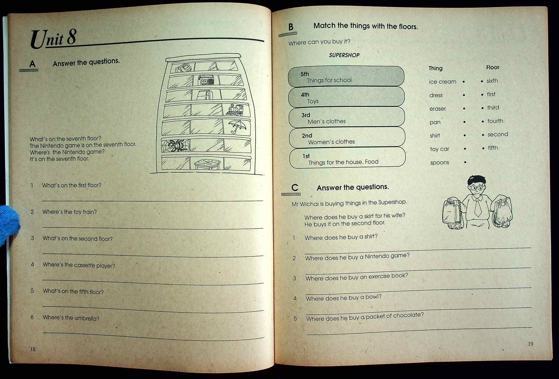 FIRST CLASS Workbook สำหรับชั้นประถมศึกษาปีที่ 6 A Communicative Primary English Course for PRATHOM 6