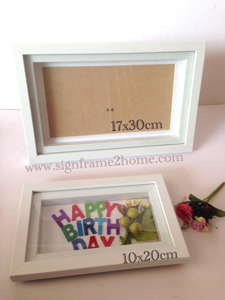 กรอบทรงลึกสีขาว 2 ชั้น พร้อมเสริมโฟโต้เม้า ขนาด17x30cm