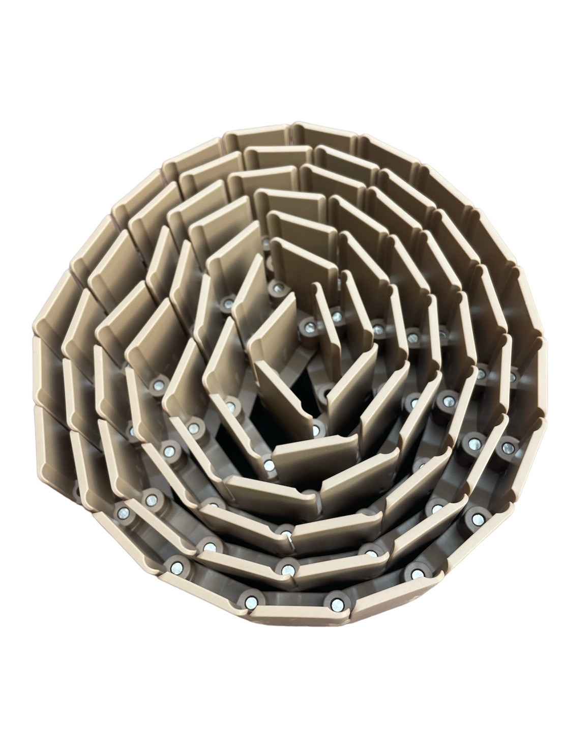 820-K450 Straight Top chain width 114.3 mm Pitch 38.1mm POM material Brow color สายพานลำเลียง(Conveyer) ขวดในโรงงานอุตสาหกรรมเป่าขวดหรือโรงงานผลิตน้ำ