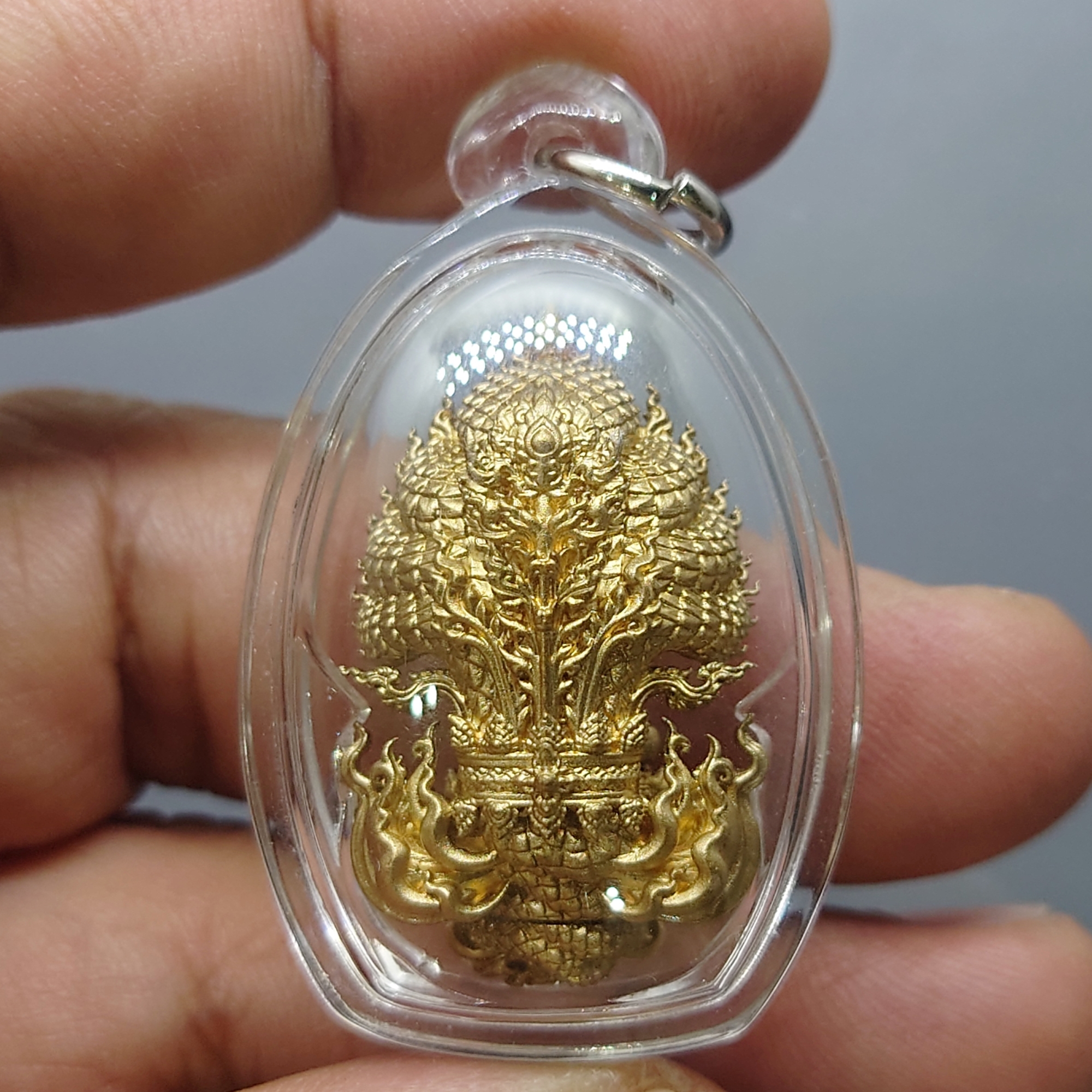 เหรียญหล่อนาคปรกพุทธศิลป พระพุทธสุขนิรันตร์ เนื้อบรอนซ์ พิมพ์เล็ก สร้าง 99 องค์ วัดสิรินธรเทพรัตนาราม พ.ศ.2563 กล่องเดิม