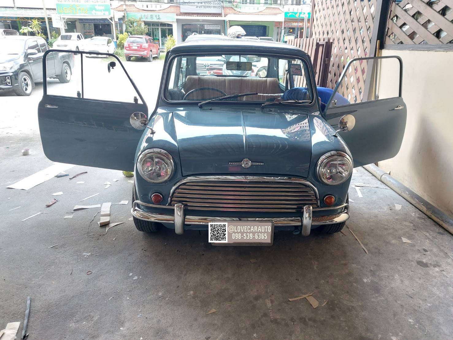 วัดแบบพรมปูพื้นรถยนต์ 6D mini Classic สีน้ำตาล
