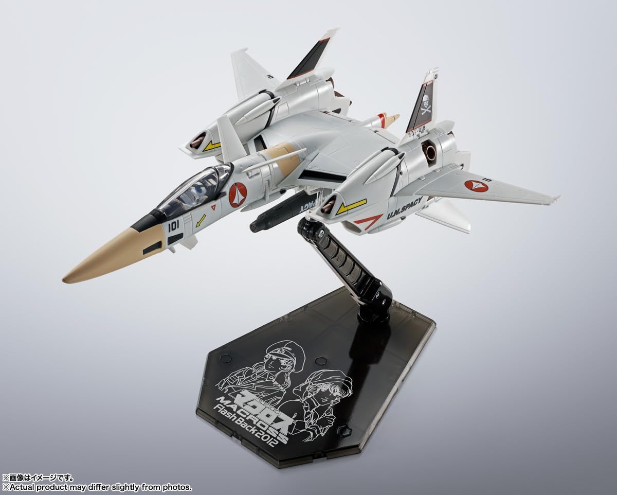 **MTS Toys**Hi-Metal R Macross : VF-4 Lightning III -Flash Back 2012-
