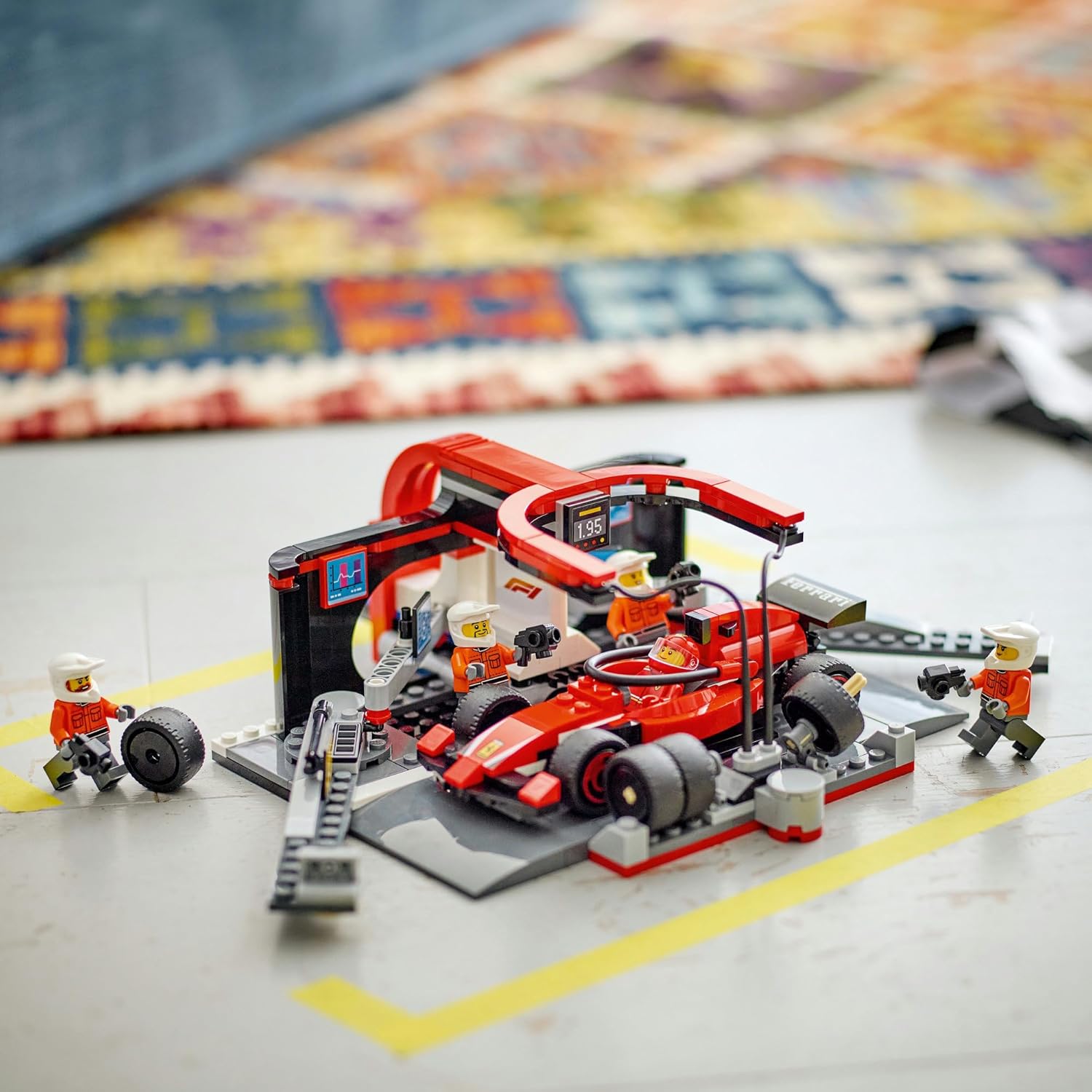 **MTS Toys**เลโก้ Lego 60443 City : F1 Pit Stop & Pit Crew with Ferrari Car