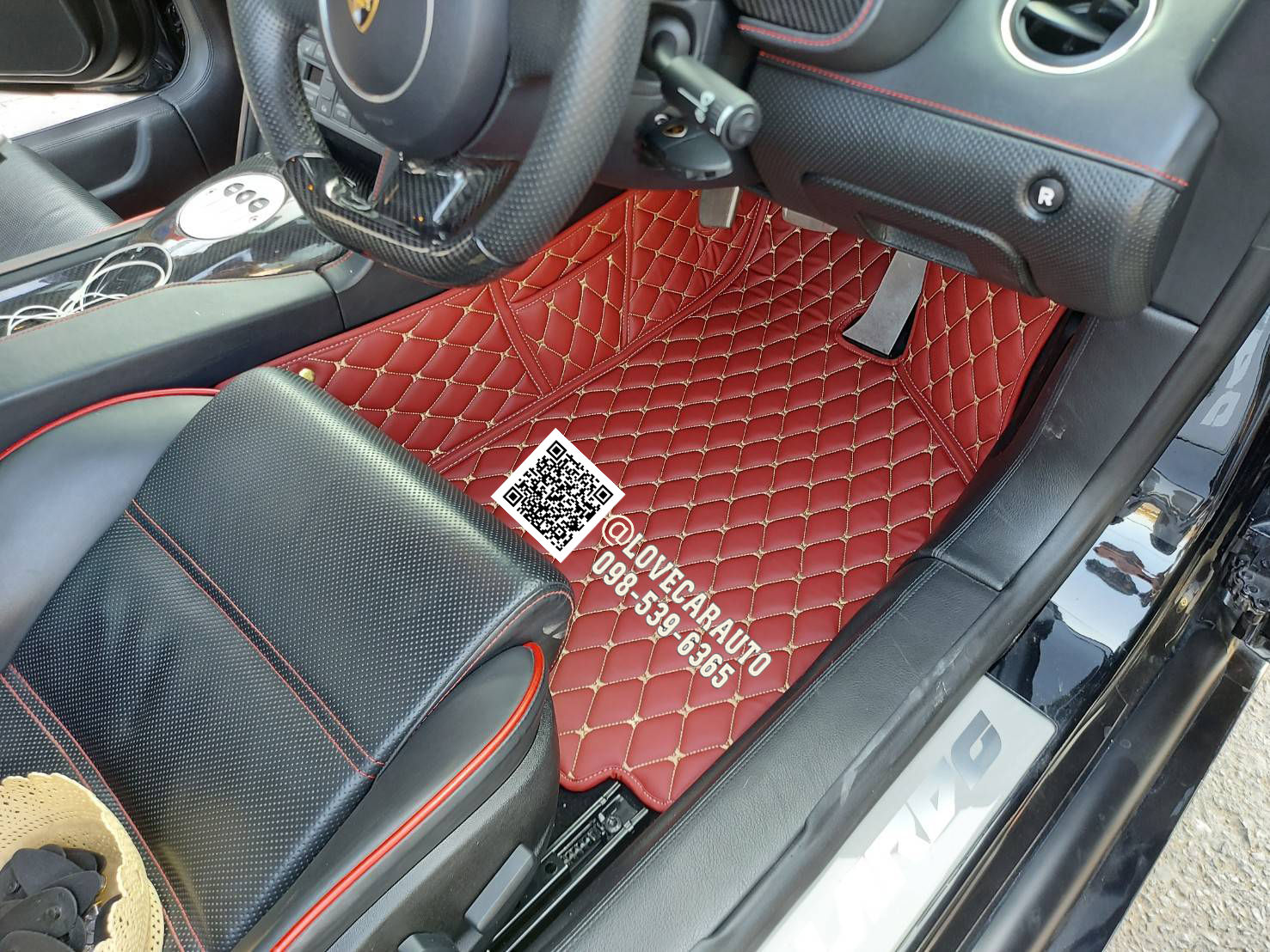 พรมปูพื้นรถยนต์ 6D Lamborghini Gallardo สีแดงไวน์