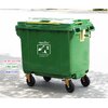 ถังขยะเทศบาล พร้อมล้อเข็น รุ่นฝาเรียบ มีหูยก 660 ลิตร NADA(สีเขียว)