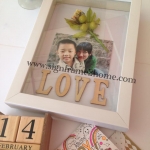 กรอบรูปทรงลึก + การ์ด(เพลง)