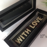 กรอบทรงลึกดำเรียบใส่ตัวอักษรเรซิ่น 17x5.5"