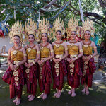 รําแก้บนหลวงพ่อโสธรราคา โทร 082-5491969 ออกแบบวางแผน พิธีรำบวงสรวงพญานาค จัดเครื่องบวงสรวง