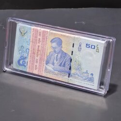 ธนบัตรยกแหนบ 100 ใบ เรียงเลข ธนบัตร 50 บาท แบบ 16.5 ไม่ผ่านใช้งาน พร้อมบรรจุตลับ