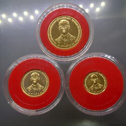 เหรียญทองคำ ที่ระลึกกาญจนาภิเษก รัชกาลที่9 ครบชุด หน้าเหรียญ 1500-3000-6000 บาท พ.ศ.2539