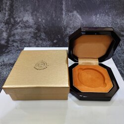 กล่องใส่เหรียญ กล่องเปล่า บรรจุเหรียญ 1 หลุม ทรงแปดเหลี่ยมลูกเต๋า จากกรมธนารักษ์ กล่องไม้สภาพสวย มีกล่องนอก