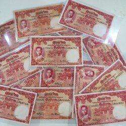 ธนบัตร 100 บาท แบบ 9 รุ่น 4 (โทมัส) ผ่านใช้ (ราคาต่อ 1 ใบ) สภาพมีปริขอบ มีรู มีแหว่ง มีคราบ งดเลือก