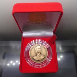 เหรียญที่ระลึกกรมสมเด็จพระเทพฯ เสด็จทรงสอนนักเรียนนายร้อย ครบ 40 ปี พ.ศ.2563 เนื้อทองแดงรมดำ พร้อมกล่องเดิม