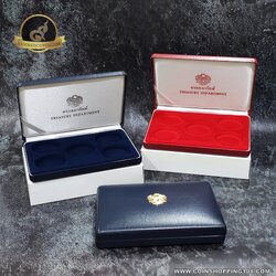 กล่องใส่เหรียญ กล่องเปล่า บรรจุเหรียญ 5 หลุม สภาพสวย มีกล่องนอกสีขาว จากกรมธนารักษ์ มีให้เลือกสองสี สีแดง สีน้ำเงิน