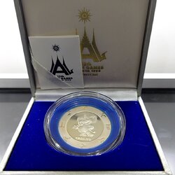 เหรียญโลหะเคลือบเงิน ขัดเงา ที่ระลึกเอเชี่ยนเกมส์ ครั้งที่ 13 ขนาด 3.3 เซ็น 2541 พร้อมกล่องเดิม ใบเซอร์