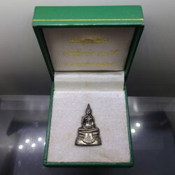 พระพุทธโสธร เนื้อเงิน รมดำ ที่ระลึกครบรอบ 120 ปี กรมศุลกากร กระทรวงการคลัง พ.ศ.2537 พร้อมกล่องเดิม