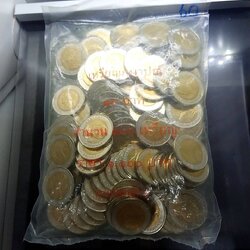 เหรียญยกถุง (100 เหรียญ) เหรียญ 10 บาท หมุนเวียน ปี พ.ศ.2560 ไม่ผ่านใช้