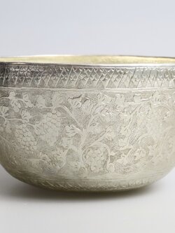 ขันเงินลายเถาวัลย์พวงองุ่น 🍇🌿