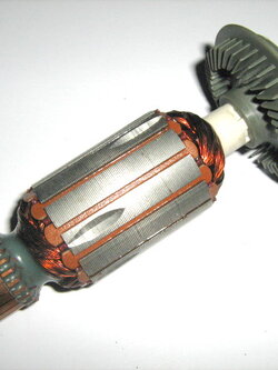 รหัสสินค้า 266 ทุ่น เครื่องเจียร์ ขนาด 4 นิ้ว BOSCH รุ่น GWS 6-100