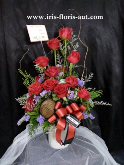 แจกันดอกกุหลาบ