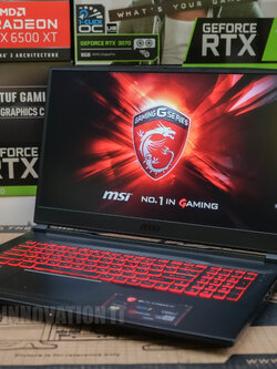 โน๊ตบุ๊คเล่นเกมมือสอง MSI GL75 leopard 10SCSR-031TH i7-10750H RAM 16 GB GTX1650Ti 17.3" FHD 144Hz ***จอมีคราบฝุ่นฝัง Panel***