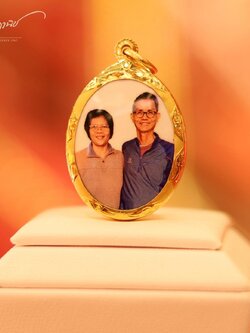 ล็อกเก็ตรูปภาพ ล็อกเก็ตหินอ่อน เลี่ยมกรอบทองคำแท้