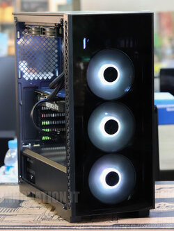 คอมเล่นเกมมือสอง Deepcool i7-12700F RAM 32 GB SSD M.2 1 TB RTX3060 ไม่แยกครับ