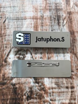 ป้ายชื่อโลหะสลักชื่อเคลือบเรซินหลัง เข็มกลัด