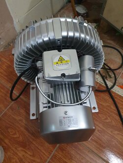 พัดลมโบรเวอร์เป่าอากาศ และ ดูดอากาศ Ring Blower JQT 2200 220 V ขนาด 3 แรงม้า(2.2 KW)ใช้เติมอากาศในบ่อ เพาะเลี้ยงสัตว์น้ำ