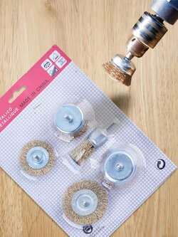 รหัสสินค้า 206 แปรงลวดแบบชุด