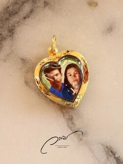 รับทำล็อกเก็ตหินเลี่ยมกรอบทองคำแท้ ล็อกเก็ตทรงหัวใจ กรอบทองทรงหัวใจ