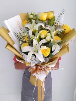 ช่อดอกลิลลี่และกุหลาบ