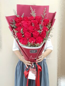 ช่อดอกกุหลาบสีแดง