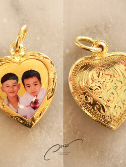 ล็อกเก็ตรูปภาพ เลี่ยมกรอบทองคำ ทรงหัวใจ