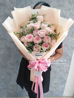 ช่อดอกกุหลาบ (มาแชล โรส)