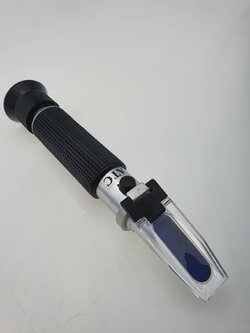 เครื่องวัดความหวานแบบกล้องสำหรับวัดความหวานของผมไม้ ช่วง 0-32 %Brix