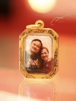 รับทำล็อกเก็ตหิน เลี่ยมกรอบทองคำแท้ ล็อกเก็ตรูปภาพ รูปพ่อแม่เลี่ยมทอง ล็อคเก็ต